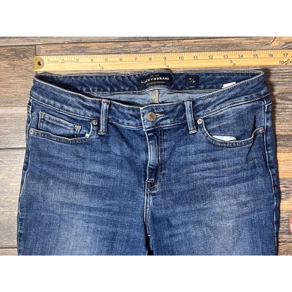Lucky Brand Lolita Crop Blue Jeans Denim Size 12/31 Soft‎ Comfy Whiskered Ankle - Picture 7 of 12